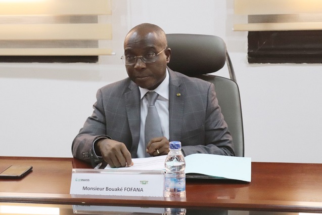 SALUBRITE : Le Ministre Bouaké Fofana appelle les opérateurs à plus de promptitude et de rigueur dans la collecte des déchets